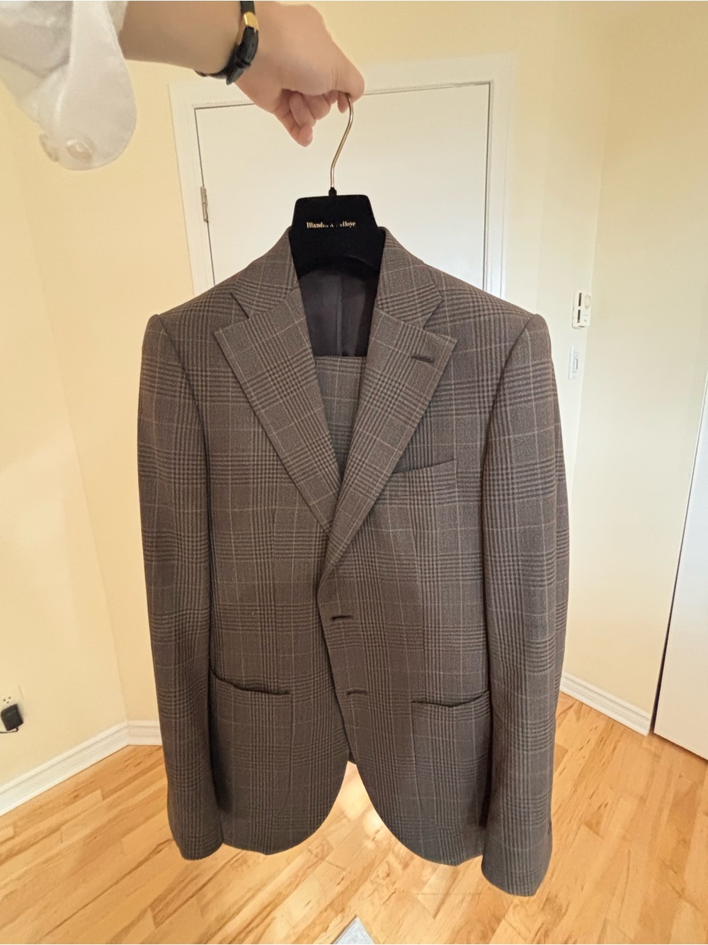 Classic Men's Glen Plaid Blazer in Brown